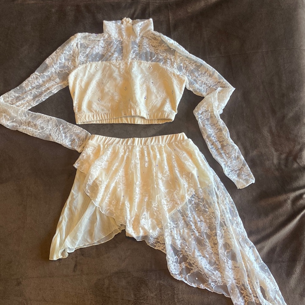 2 piece dance costume